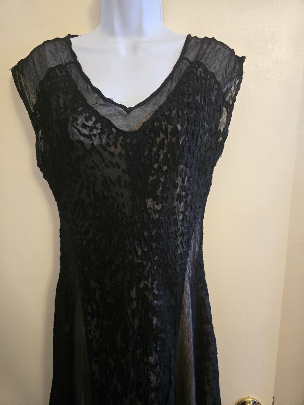 Komarov Black Stretch Lace Midi Dress Champagne Slip M Elegant Cocktail Party - Picture 5 of 10